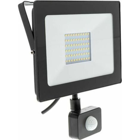 LED-Strahler Retlux RSL 248 50W 4000 Lumen (1/3)