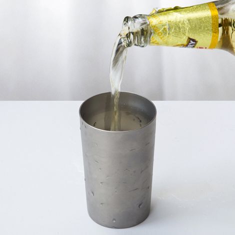Doppelwandiger Titanbecher, für Wasser, Saft, Tee, für Zuhause, Büro, Camping, Wandern, Trekking (1/5)