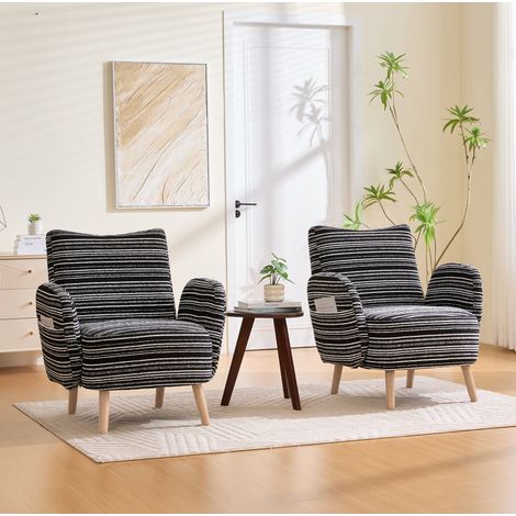Sedia da lettura moderna in bouclé nero con tasche laterali e gambe in legno (1/5)