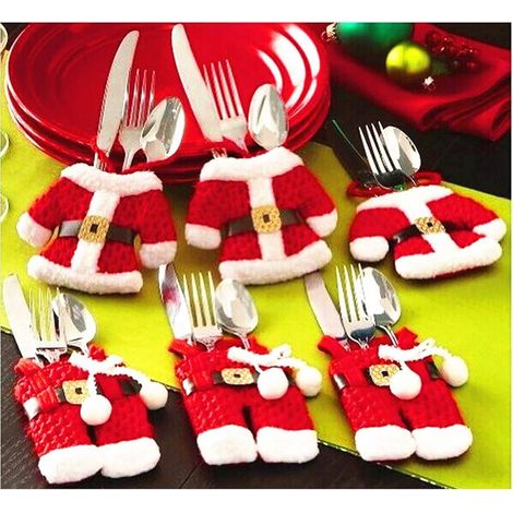 Décorations de table 4pcs Christmas Cutlery Holders Pockets Knifes Forks Red Bag Santa Suit Xmas Party Dinner Decoration Novelty Decorations (1/5)