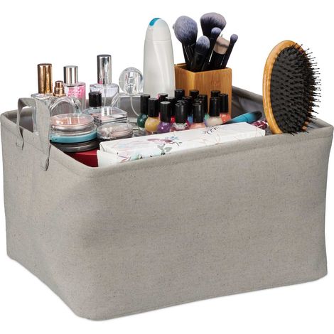 Storage basket with handles