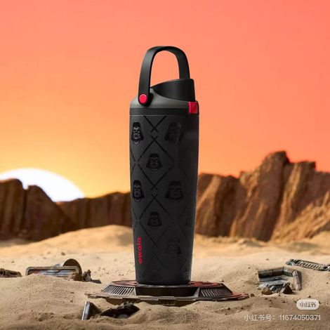 Bouteille d'eau Owala 32 oz, exclusivité Urban Outfitters, avec système d'attache FreeSip