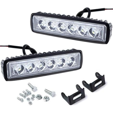 2 Piece Phare de Travail LED,12v 24v Projecteur Spot Phare de Travail Longue Portee LED Phare pour Moto Voiture Camion Tracteur SUV Bateau (18W) (1/5)