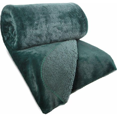 Copriletto in pelliccia Nina 170x210 cm verde (1/5)