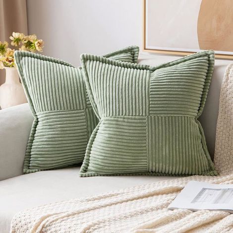 Lot de 2 taies d'oreiller pour canapé 40 x 40 cm Vert sauge Velours côtelé doux, convient pour le salon et la chambre (1/5)