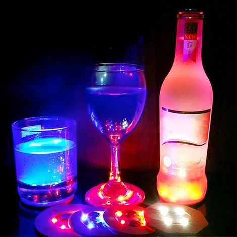 Pack de 4 Dessous de Verre Lumineux LED Multicolore, Autocollant Verres et Bouteilles, 3 Modes d'Éclairage, Ambiance Festive (1/5)