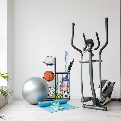 Ballstander mit 4 ablagen korb fur sportgerate