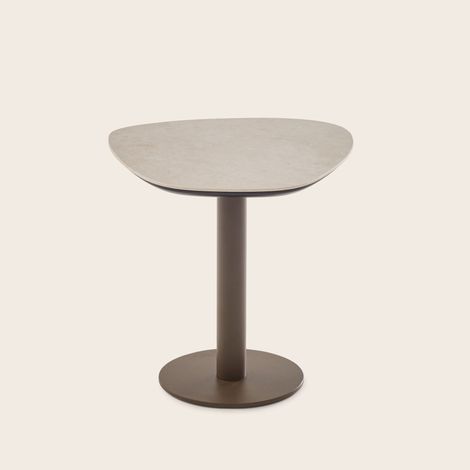 Table d'appoint en Piètement métal bronze et plateau pierre effet travertin  ISMERIA (1/4)