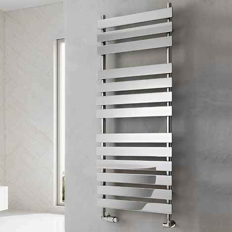 Reina Trento Flat Panel Heated Towel Rail 950mm H x 500mm W Chrome (1/4)