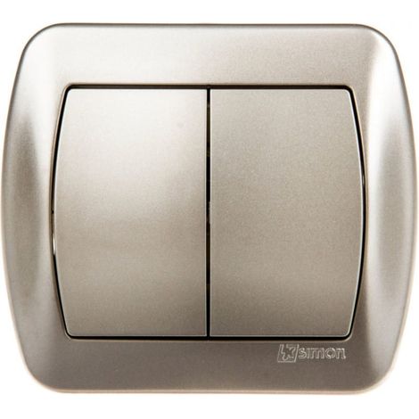 Interruptor doble para escaleras Simon Akord, acabado met谩lico satinado AW6/2/29