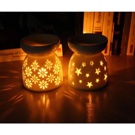 Lot de 2 Brûleurs de Bougie en Céramique, Brûleur à Huile Essentielle d'Aromathérapie Lampes à Parfum Diffuseur Forme d'Étoile Creuse Bougeoir avec Bougie Cuillère Blanc Laiteux 11.5 x 9.6 cm (1/5)