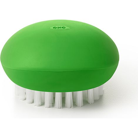 OXO Good Grips Flexible Vegetable Brush (1/5)