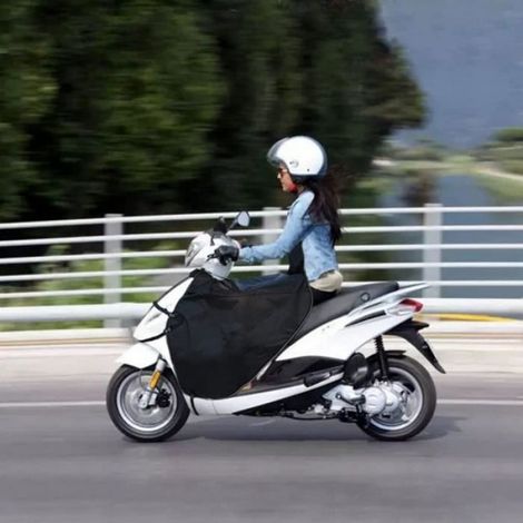 Couvre-jambe de scooter Motorcycle tablier Protecteur de la jambe étanche ruban réfléchissant le vent noir (1/4)