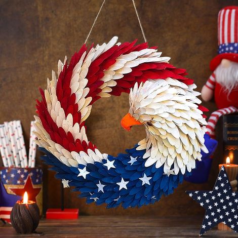 Eagle Wreath - Wooden Patriotic Wall Hanging - Indoor Outdoor Front Door Decoration - 30 cm Diameter - 1 Piece (1/5)