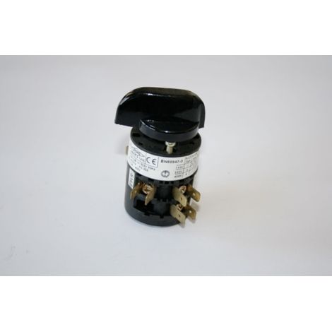 Interruttore 230/0/380 V. per