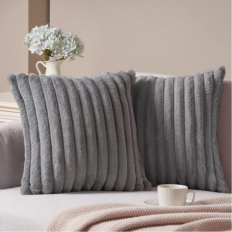 Lot de 2 housses de coussin en velours côtelé gris, moelleuses et douces, 40x40 cm, pour canapé, salon, chambre, lit. (1/4)