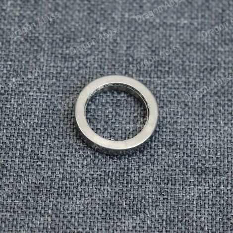 13537577649 is suitable for BMW 5 Series, 6 Series, 7 Series, iX, iX3, X3, X4, X5, and X6 fuel injector rubber rings. (1/2)