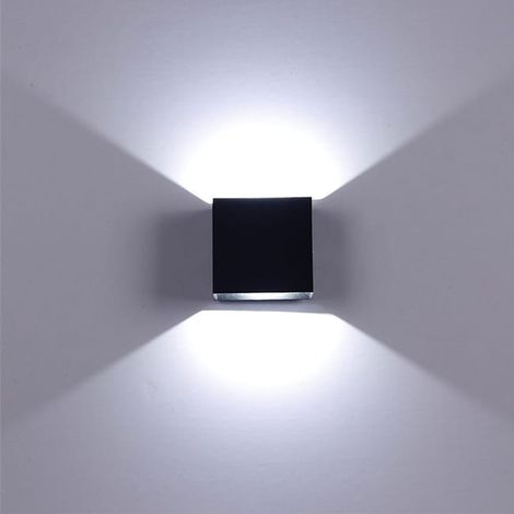 Applique murale LED innovante en aluminium 7 W, noir et blanc, éclairage pour chambre, salon et couloir (1/4)