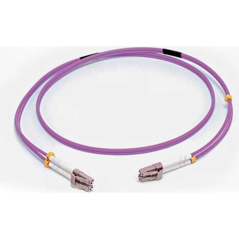 Cbl/1m LC/LC OM4 LSZH Fibre Patch-Viol C2G 1m LC/LC OM4 LSZH Fibre Patch - Purple - Cordon de raccordement - LC multi-mode (M) pour LC multi-mode (M) - 1 m - fibre optique - duplex - 50 / 125 microns