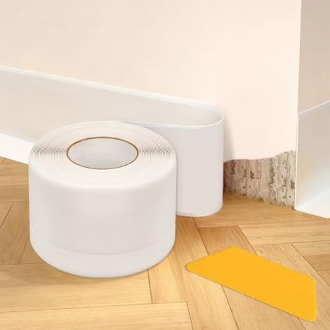 Plinthe Souple Autoadhésive 50 mm x 20 mm x 5 m,Plinthe PVC Convient Aux Cuisines, Aux Chambres, Aux Salons et Aux Salles de Bains(Blanc) (1/5)