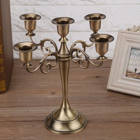 Dekorativer fünfarmiger Kerzenständer aus einer Legierung, bronzefarben, geeignet für Hochzeiten und den Gebrauch zu Hause.
