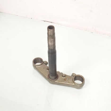[PRODUIT D'OCCASION] Té de fourche origine pour moto Yamaha 600 Diversion 1994 à 1997 (1/2)
