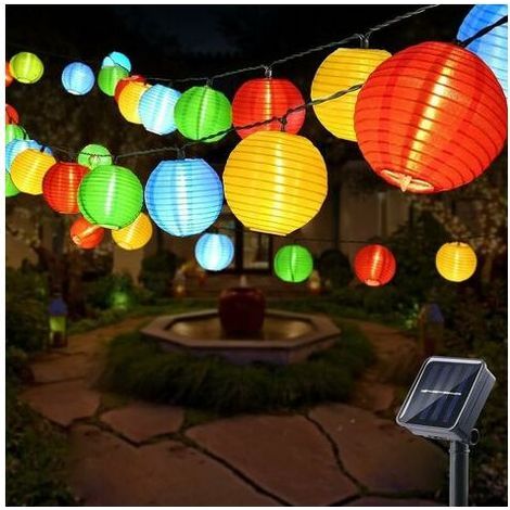 QAZQA Solar-Lichterkette, 6 m, 30 LEDs, mehrfarbig, IP65 wasserdicht, 8 Modi, ideal für Garten, Terrasse, Hof, Hochzeiten, Partys und Weihnachtsdekoration (1/5)