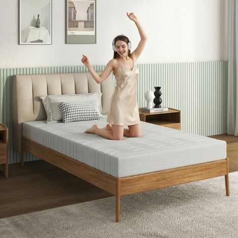 Matelas 160x200 mousse D25 respirant blanc HAVRYA (1/3)