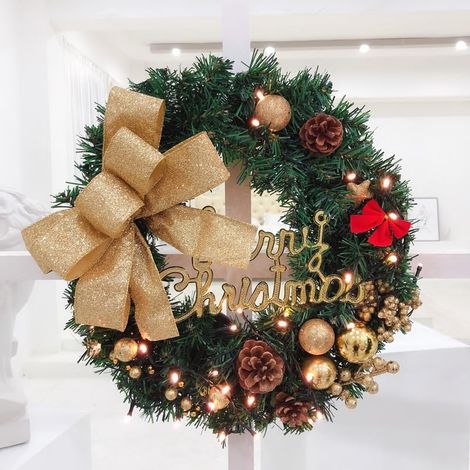 Künstlicher Tannen-Weihnachtskranz, 40 cm, mit leuchtend roter Schleife, Wand- oder Kamindekoration, bereifte Zweige, Tannenzapfen und Beeren, grün, für Tür und Innenbereich (Farbe-3) (1/5)