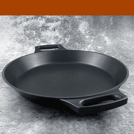 Sartén profesional de aluminio con dos asas y revestimiento antiadherente – Modelo universal de 32 cm para cocinar, acampar y asar a la parrilla. (1/5)