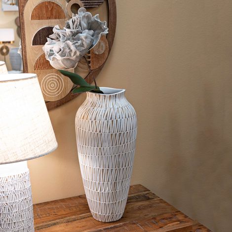 Sighn Vase