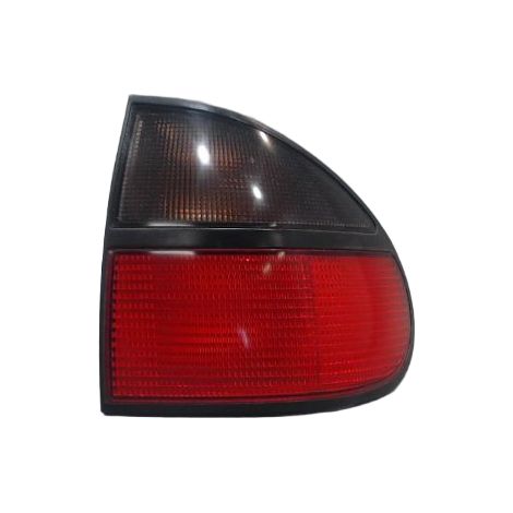 [PRODUIT D'OCCASION] Feu Arriere Droit RENAULT Laguna ♻️ Ref Oe. 7701038274 - Garantie à vie (1/3)