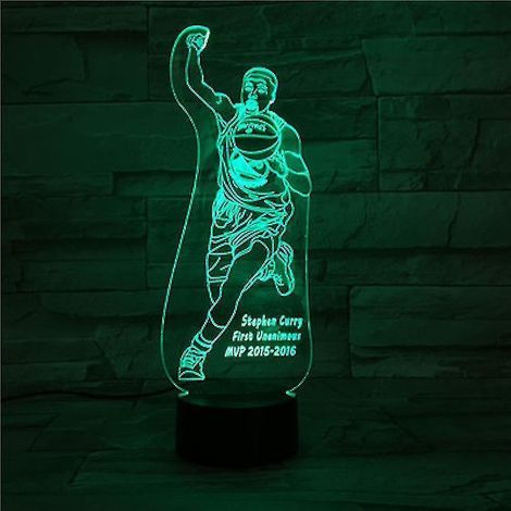 Lampe de chevet LED 3D Basketball Kurry à changement de couleur (1/2)