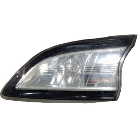 [PRODUIT D'OCCASION] Feu Arriere Interieur Droit MAZDA MAZDA 3  5p ♻️ Ref Oe. Bbn8513f0f - Garantie à vie (1/3)