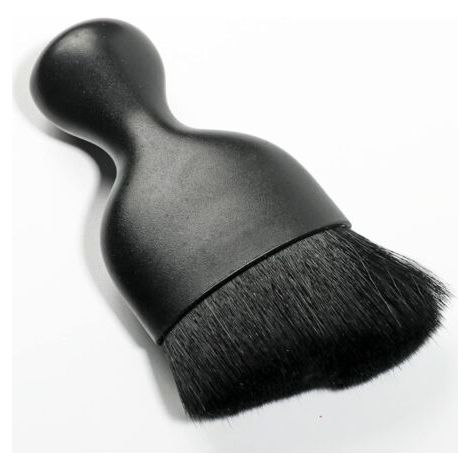 Cepillo de limpieza para interiores de coche - Cepillo suave - Plumero para salpicadero (Negro) (1/3)