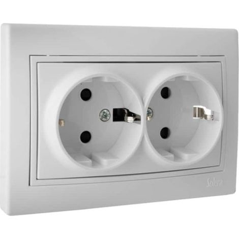 Doppelsteckdose mit USB-Ausgang 65331