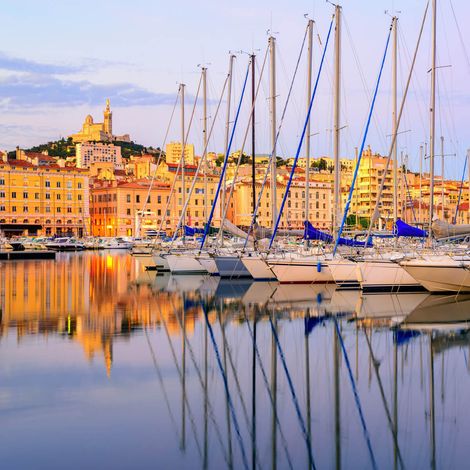 Tableau sur toile port de Marseille 65x65 cm - Impression sur Toile Murale Décorative - Image imprimée en HD sur Toile - Toile sur Châssis en Bois FSC - Fabriqué en France (1/4)