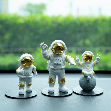 3 teiliges Deko Set mit goldenen Astronautenfiguren, Astronautenspiegel, Astronautenfigur als Dekoration, für das Armaturenbrett im Auto, den Sch (1/4)