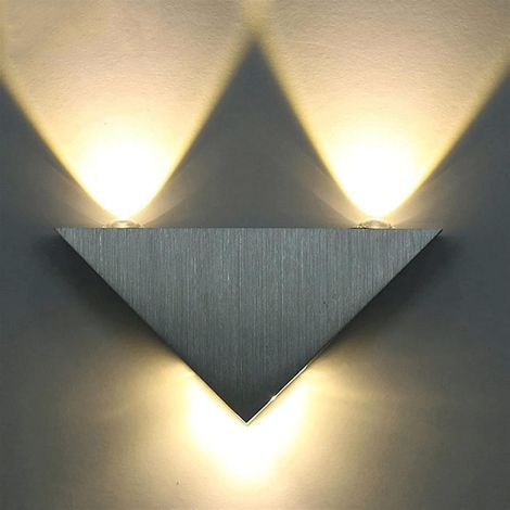 Applique murale LED de style moderne, corps en aluminium de 3 W, design triangulaire, convient aux chambres, salles à manger et autres pièces.