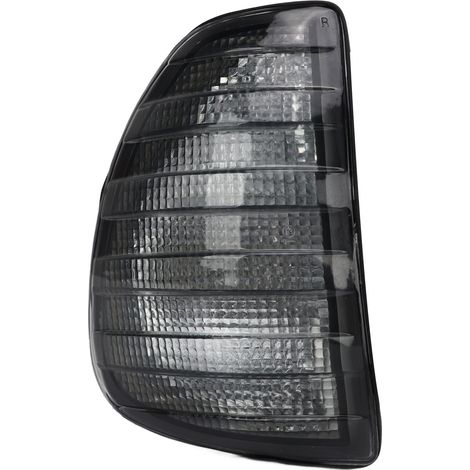Clignotant avant droit de remplacement pour Mercedes-Benz W123 (1976-1985) - Référence : 0008207421 (1/5)