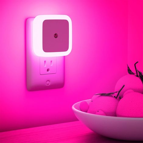 8er-Pack Nachtlichter, LED-Nachtlichter zum Einstecken, mit Dämmerungssensor, warmweißes Licht, geeignet für Kinderzimmer, Badezimmer und Flure.