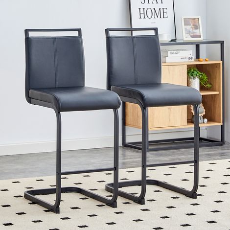Lot de 2 tabourets de bar scandinaves en similicuir noir, piètement métallique noir, hauteur 96,5 cm, parfait pour cuisine ou comptoir, style épuré. (1/5)