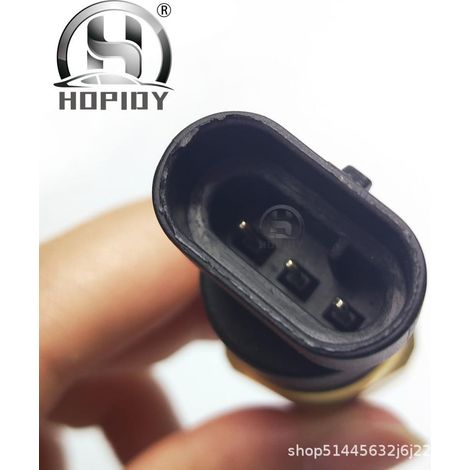 V836891215 Massey Ferguson Tractor Hydraulic Pressure Sensor (1/3)