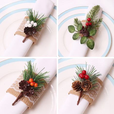 (2 lots par paquet) (4 pièces par lot) (1234) Rond de serviette de Noël rouge baies avec clochette et pomme de pin, décoration de table de Noël 9x7cm, plastique + mousse + tissu (1/5)