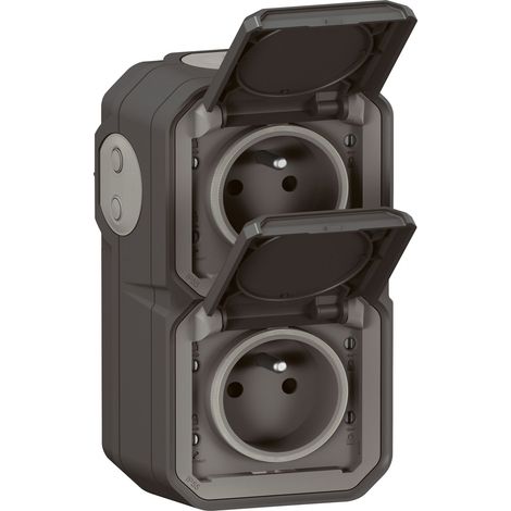 Legrand – Double prise 2P+T étanche IP55 – Montage apparent vertical – Résistante aux chocs IK08 – Pour environnements techniques et extérieurs