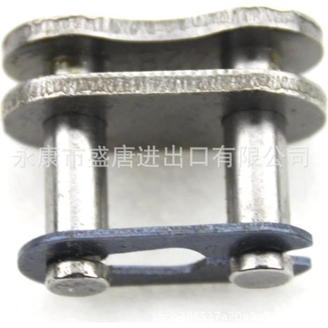 Replacement of main chain link for ATV off-road vehicles and go-karts using 428H chain buckles. (1/4)