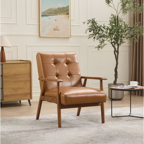 Sillón lounge de cuero marrón claro, con estructura de madera y costuras decorativas Pull Point (1/5)