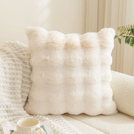 Lot de 2 housses de coussin beiges 45 x 45 cm, housses de coussin décoratives moelleuses et douces pour votre canapé ou votre chambre (1/5)