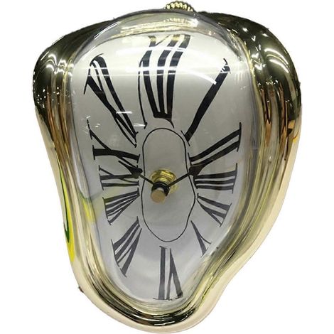 Verzerrte, schmelzende Uhr als Kunstdekor für das Wohnzimmer – Uhr in Hellgold