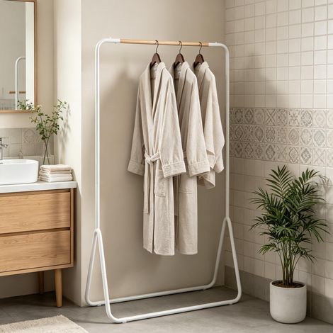 Porte-manteau sur pied multifonction, 80 x 45 x 145 cm, métal blanc et barre en bois DESVIAE (1/5)